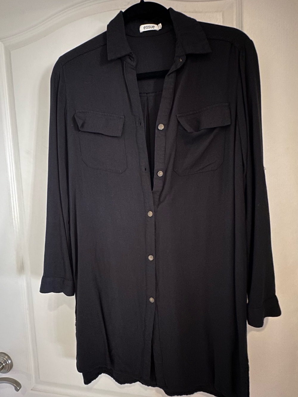 essue Black Long Button-Front Shirt Dress